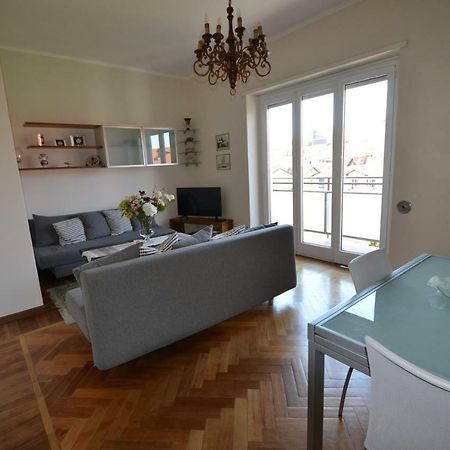 Magenta Apartment Varese Bagian luar foto